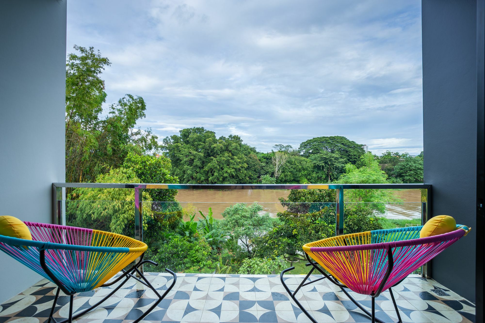 River Art Hotel Chiang Mai Exterior photo